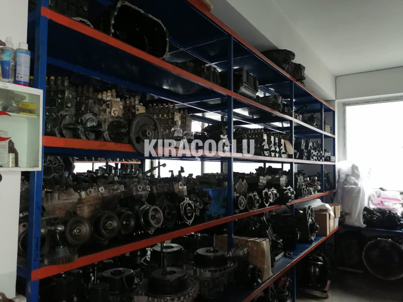 Mercedes Kamyon Çıkma Parça 